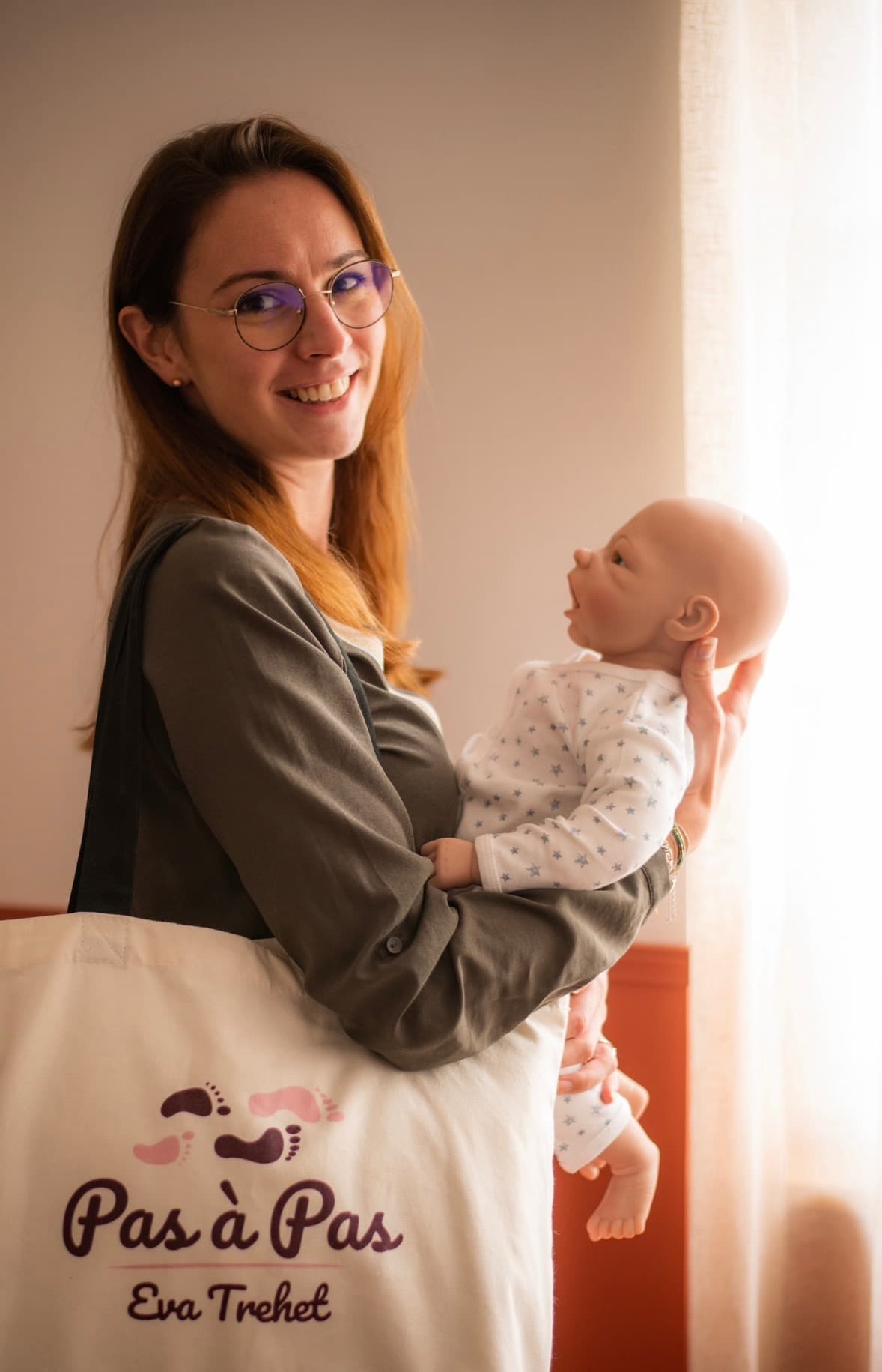Eva Trehet, accompagnante à la parentalité à Caen